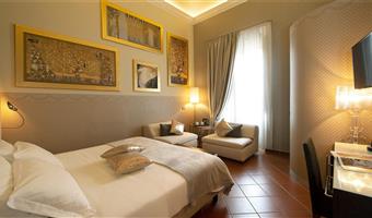 1 queen bed, triple room with single sofabed, full breakfast