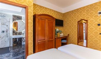 2 single beds, non-smoking, standard room, wi-fi