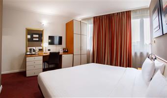 1 king bed, non-smoking, economy room, safe, coffee and tea maker, wi-fi