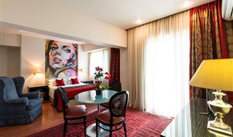 1 king bed, non-smoking, junior suite, mini bar, balcony, wi-fi, full breakfast