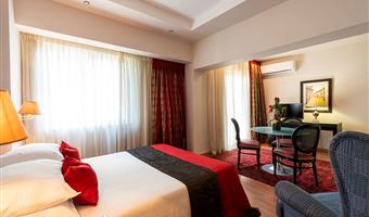 1 king bed, non-smoking, junior suite, mini bar, balcony, wi-fi, full breakfast