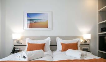 2 single beds, non-smoking, sofabed, work desk, safe box, wi-fi, coffee and tea maker, full breakfast
