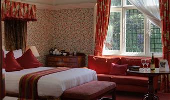 1 double bed, period room, limited access, main house, free high speed internet, non-smoking