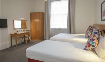 1 double 1 single, non-smoking, standard room