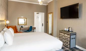 1 double bed, non-smoking, standard room