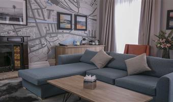 suite-1 king bed, non-smoking