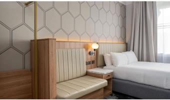 1 double bed, non-smoking, small room