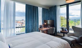 at the house of heritage.<br /><br />looking for a luxurious room for a business stay, romantic getaway or an unforgettable 