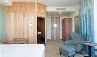 at the house of heritage.<br /><br />looking for a luxurious room for a business stay, romantic getaway or an unforgettable 