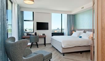 at the house of heritage.<br /><br />looking for a luxurious room for a business stay, romantic getaway or an unforgettable 