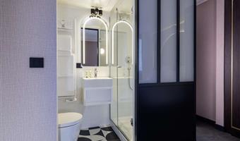 1 queen bed, non-smoking, executive room, larger room, espresso machine