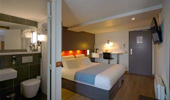 1 king bed, non-smoking, superior room, welcome drink