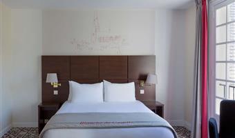 1 queen bed, non-smoking, classic room