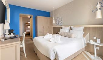 1 king 2 single bunkbed, non-smoking, family room, twin on request, bathrobe and slippers, courtesy tray