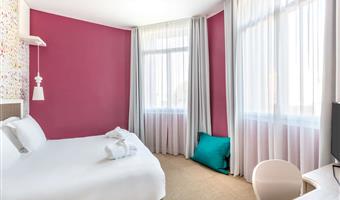 1 king 2 single bunkbed, non-smoking, family room, twin on request, bathrobe and slippers, courtesy tray