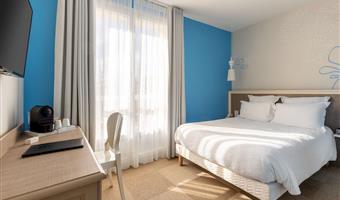 1 double bed, non-smoking, classic room, twin on request, shower in room