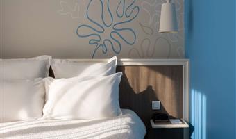 1 double bed, non-smoking, classic room, twin on request, shower in room