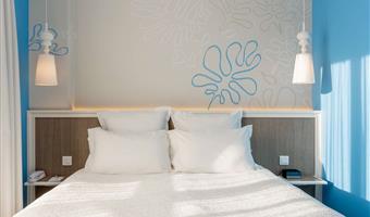 1 double bed, non-smoking, classic room, twin on request, shower in room