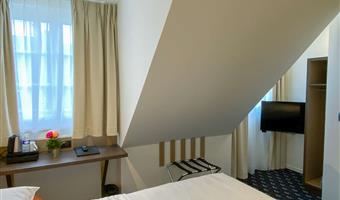 1 single bed, non-smoking, comfort room, shower