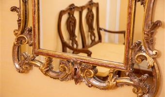 1 king bed, non-smoking, deluxe room, convertible into two twin beds