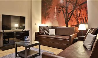 1 queen 2 single beds, classic room, free internet access