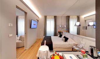 suite-1 king bed, non-smoking, jacuzzi, living room, sofa, turkish bath, tea making facilities