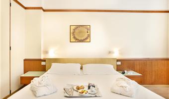 2 single beds, non-smoking, classic room