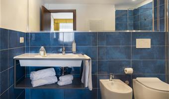 2 single beds, non-smoking, classic room