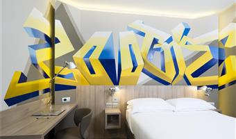 1 queen bed, non-smoking, comfort room, parquet floor