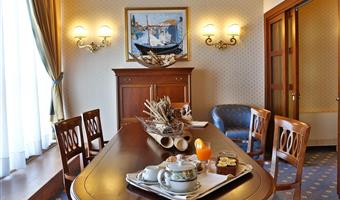 1 king bed, imperial suite, living area