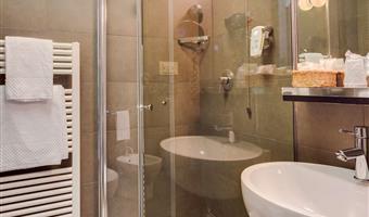 2 single beds, non-smoking, superior room