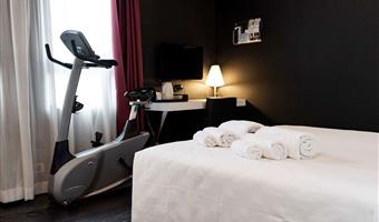1 king bed, comfort room, free wireless internet