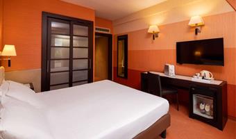 superior room with double bed, about 22sqm - panoramic balcony, 5th floor, free wifi, bathrobe and slippers, kettle, free minibar with snacks and soft drinks, segafredo machine, safe, lcd tv with sky channels