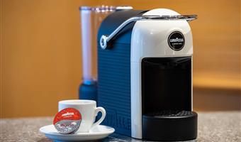 small single room, non-smoking