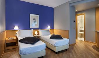 2 single beds, non-smoking