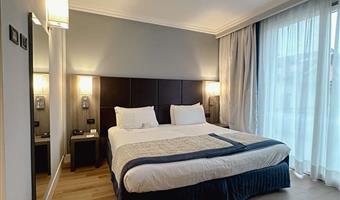 2 single beds, superior room