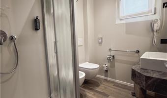 2 single beds, superior room