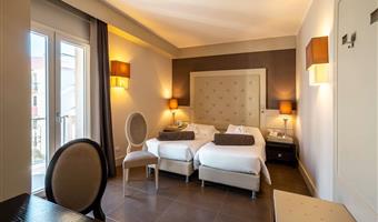 2 single beds, non-smoking, classic room, smart tv 43