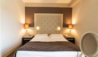 1 king bed, non-smoking, superior room, gulf view, smart tv 43