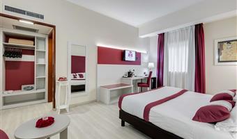 1 king bed, junior suite, lounge area
