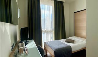 1 single bed, non-smoking, standard room