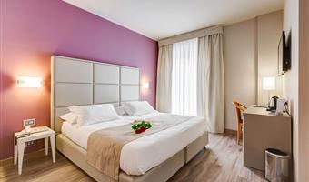 1 queen bed, superior room, balcony