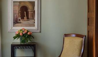 1 queen and 1 single, non-smoking, classic room