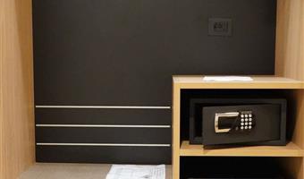 1 king 1 single, non-smoking, superior room, two bedrooms