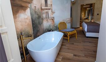 1 king bed, non-smoking, junior suite, sofa
