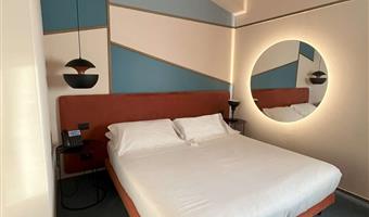 1 queen and 1 single, non-smoking, superior room, balcony