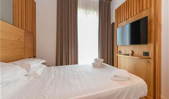 1 double bed, non-smoking rooms, french bed