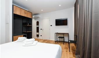 1 queen bed and 1 bunk bed, non smoking rooms, annex building, family room