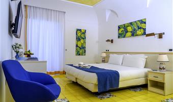 1 king bed, non-smoking, comfort room, balcony