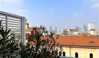 1 cama de matrimonio grande, habitación comodidad